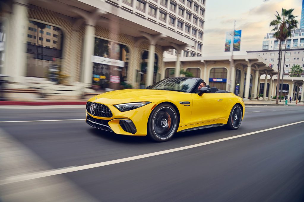 مرسدس بنز AMG SL43 رنگ زرد